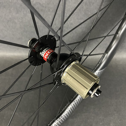 The Roval CLX 700C Carbon Road Bicycle Wheelset 